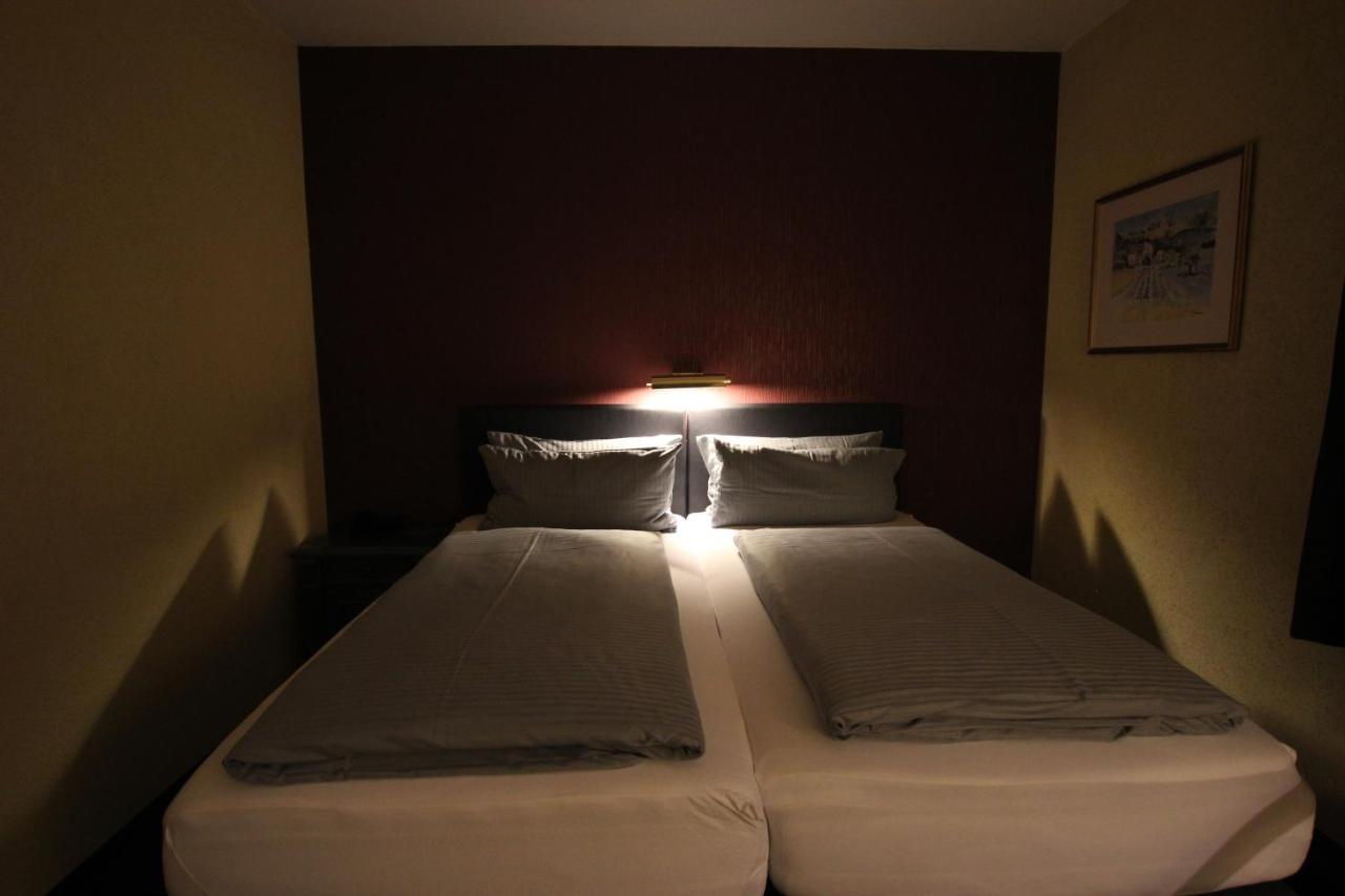 Hotel Restaurant Zur Linde Pattensen Dış mekan fotoğraf