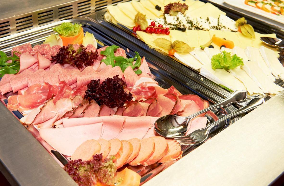 Hotel Restaurant Zur Linde Pattensen Dış mekan fotoğraf