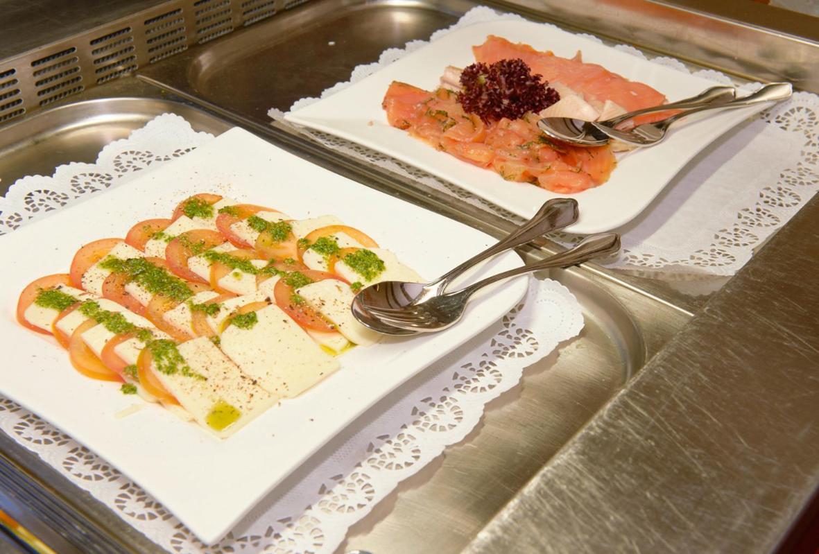 Hotel Restaurant Zur Linde Pattensen Dış mekan fotoğraf